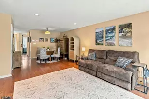 41 Cabot Way, Franklin Township, NJ 08823 - Photo 8