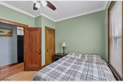 16 Washington Ave, Clifton, NJ 07011 - Photo 10