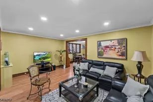 18 Washington Ave, Clifton, NJ 07011 - Photo 4