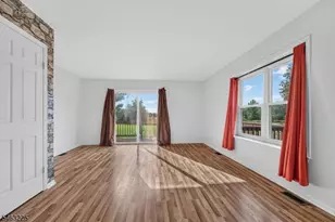 233 Spruce Ct, Raritan Township, NJ 08822 - Photo 6