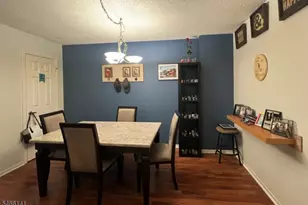 12 Burlington Ct, Hamburg, NJ 07419 - Photo 6
