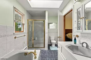 26 Dayton Rd, Parsippany, NJ 07054 - Photo 18