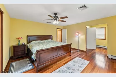 26 Dayton Rd, Parsippany, NJ 07054 - Photo 16