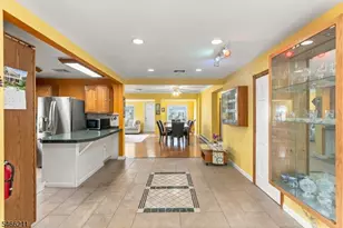 26 Dayton Rd, Parsippany, NJ 07054 - Photo 14