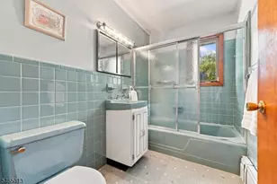 66 Enclosure St, Nutley, NJ 07110 - Photo 18
