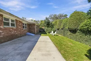 66 Enclosure St, Nutley, NJ 07110 - Photo 28