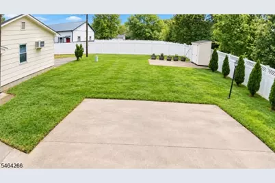 16 Washington St, Knowlton Township, NJ 07832 - Photo 22