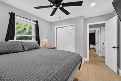 9 Oliver Rd, Roxbury Township, NJ 07850 - Photo 8
