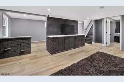 9 Oliver Rd, Roxbury Township, NJ 07850 - Photo 12
