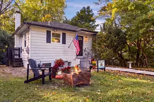 9 Oliver Rd, Roxbury Township, NJ 07850 - Photo 1