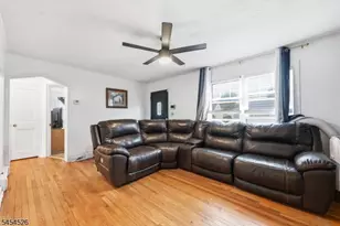748 Ayres Ave, North Plainfield, NJ 07063 - Photo 4