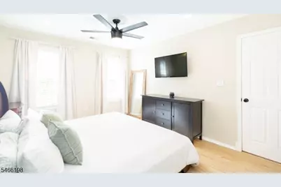 130 Albury Way, North Brunswick Township, NJ 08902 - Photo 22