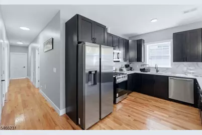 428 Peshine Ave, Newark, NJ 07112 - Photo 6