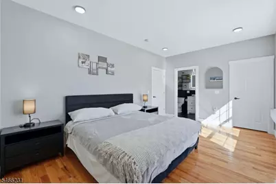 428 Peshine Ave, Newark, NJ 07112 - Photo 12