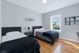 428 Peshine Ave, Newark, NJ 07112 - Photo 10
