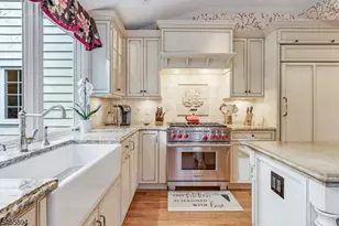 4 Barberry Row, Chester, NJ 07930 - Photo 4