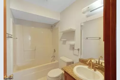 16 Westervelt Pl, Passaic, NJ 07055 - Photo 14