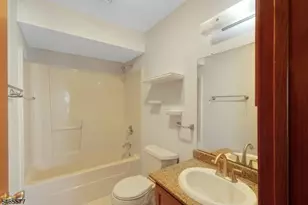 16 Westervelt Pl, Passaic, NJ 07055 - Photo 14