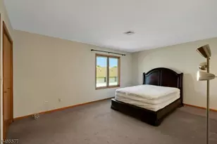 16 Westervelt Pl, Passaic, NJ 07055 - Photo 12