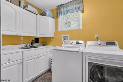 [Address not provided], Parsippany, NJ 07054 - Photo 30