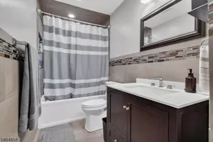 [Address not provided], Parsippany, NJ 07054 - Photo 16