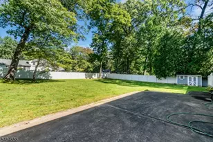[Address not provided], Parsippany, NJ 07054 - Photo 40