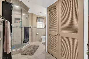 [Address not provided], Parsippany, NJ 07054 - Photo 26