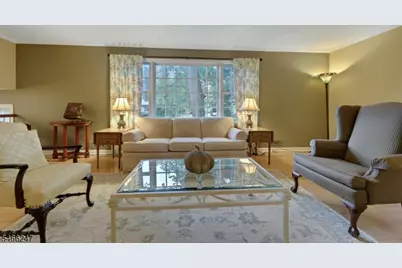 17 Chandler Dr, Wayne Twp., NJ 07470 - Photo 16