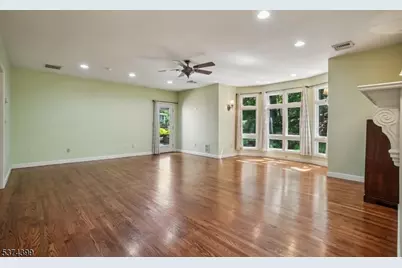 120 Silver Spring Rd, Millburn, NJ 07078 - Photo 16