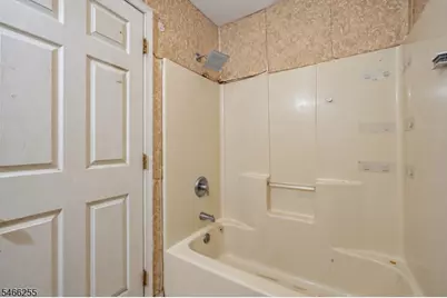 725C W 7th St, Plainfield, NJ 07060 - Photo 22