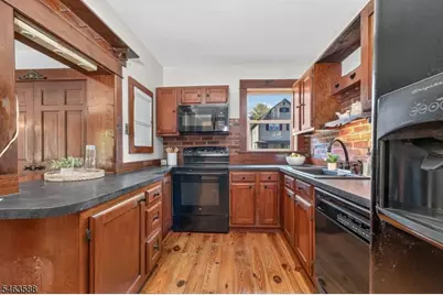65 Brunswick Ave, Bloomsbury, NJ 08804 - Photo 8