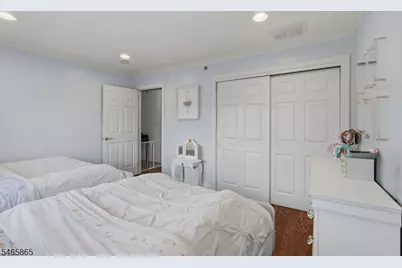 32 Bloomfield Ave, Essex Fells, NJ 07021 - Photo 20