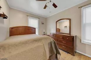 131 Steuben St, East Orange, NJ 07018 - Photo 12