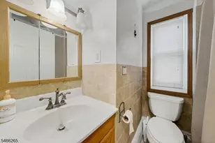 131 Steuben St, East Orange, NJ 07018 - Photo 8