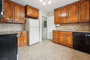 768 Springfield Ave, Summit, NJ 07901 - Photo 10