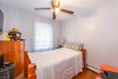 194 Pearl St, Paterson, NJ 07501 - Photo 16