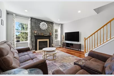 471 Hartford Dr, Nutley, NJ 07110 - Photo 16