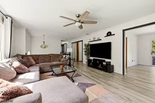 62 South St, Frelinghuysen Township, NJ 07821 - Photo 12