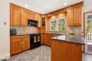62 South St, Frelinghuysen Township, NJ 07821 - Photo 6