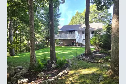 9 Mildred Ave, Hopatcong, NJ 07874 - Photo 4