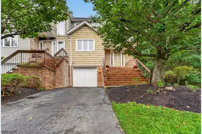 38 Averell Dr, Parsippany, NJ 07950 - Photo 18