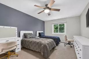 38 Averell Dr, Parsippany, NJ 07950 - Photo 14