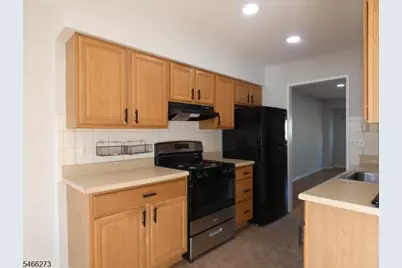 4H Quincy Circle #4, South Brunswick Township, NJ 08810 - Photo 6