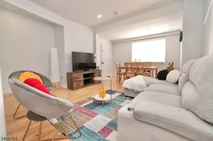 189 Summit Cross, Rutherford, NJ 07070 - Photo 2