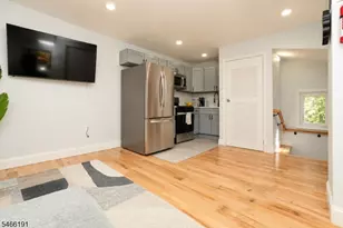189 Summit Cross, Rutherford, NJ 07070 - Photo 14