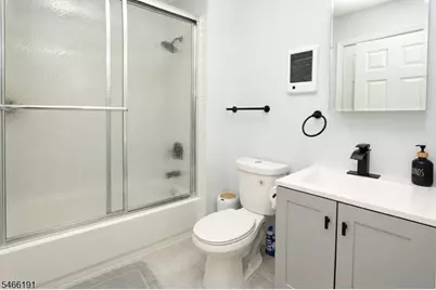 189 Summit Cross, Rutherford, NJ 07070 - Photo 18