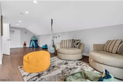 1431 Greenwood Dr, Piscataway Township, NJ 08854 - Photo 32