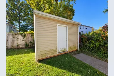 220 Gordon St, Roselle, NJ 07203 - Photo 8