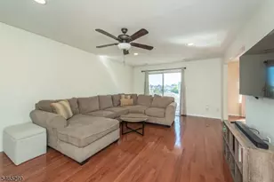 12 Frankie Ln, East Hanover Township, NJ 07936 - Photo 4