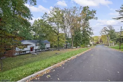 11 Colby Dr, Byram Township, NJ 07821 - Photo 32
